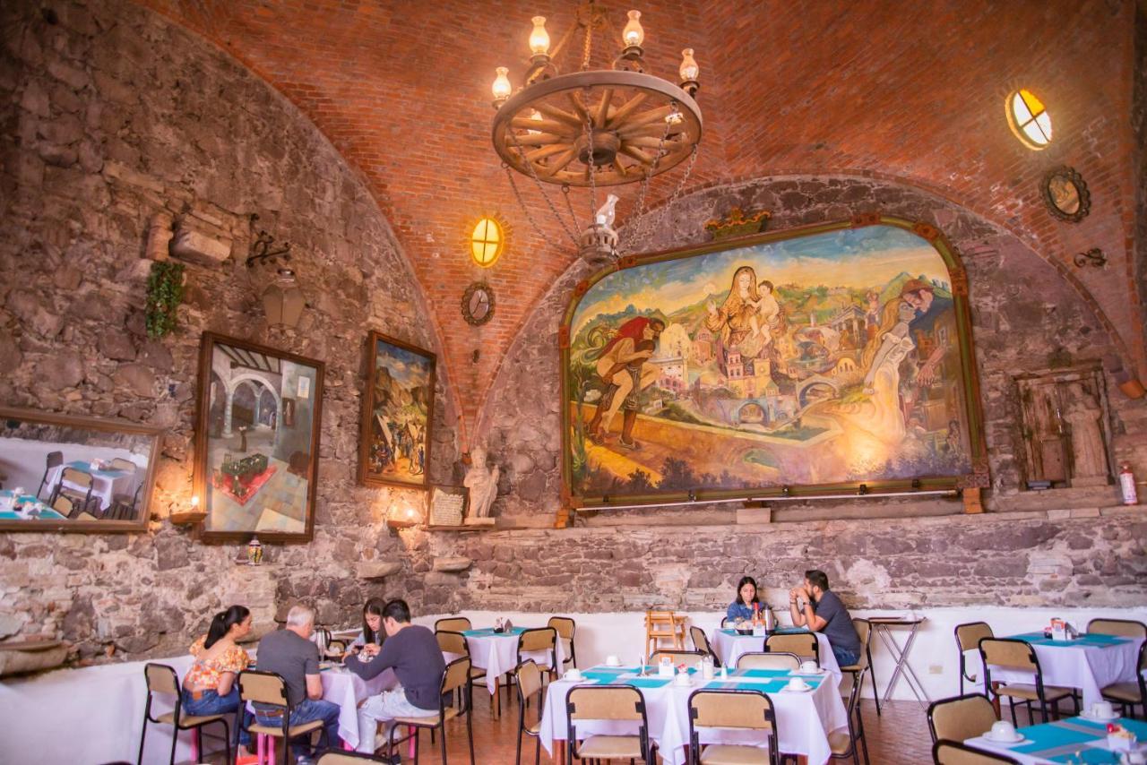 Hacienda De Cobos Hotel *