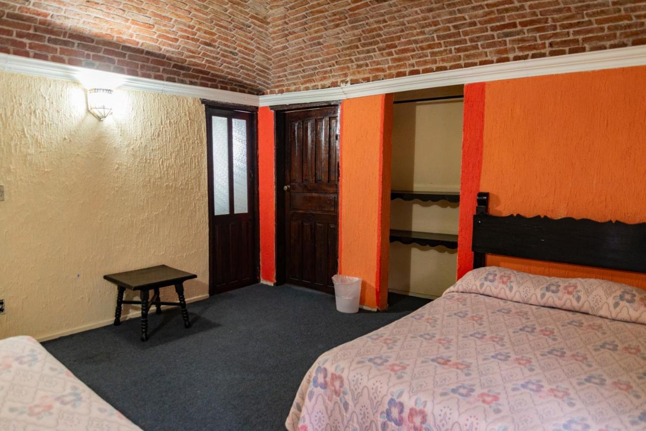 Hotel Hacienda De Cobos